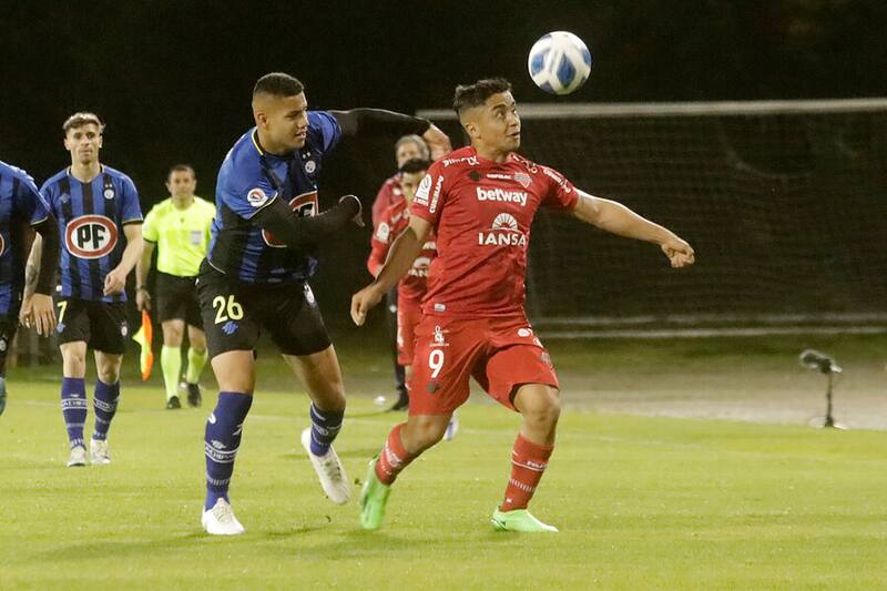 Bastián Roco dio a conocer por qué no jugó en 2023 en Huachipato. Foto: Aton.