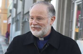 Obispo que había llamado a desobedecer la ley afirmó que "lo sacaron de contexto" y pidió disculpas