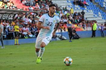 Magistral rabona de Valentín Castellanos en la práctica de la Selección Argentina sub 23
