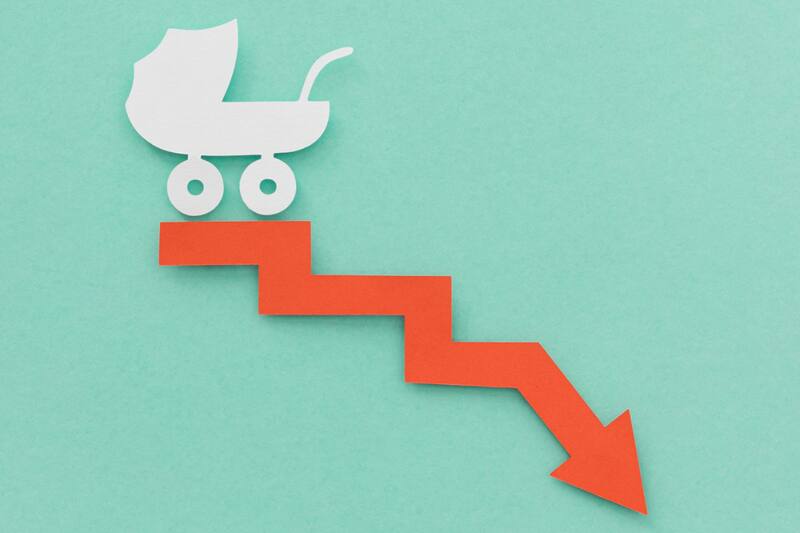 En Sudamérica, Chile es el segundo país con menos nacimientos, según importante ranking.