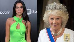 FOTOS| La Reina Consorte Camilla conoció a Dua Lipa en la ceremonia del Premio Booker en Londres