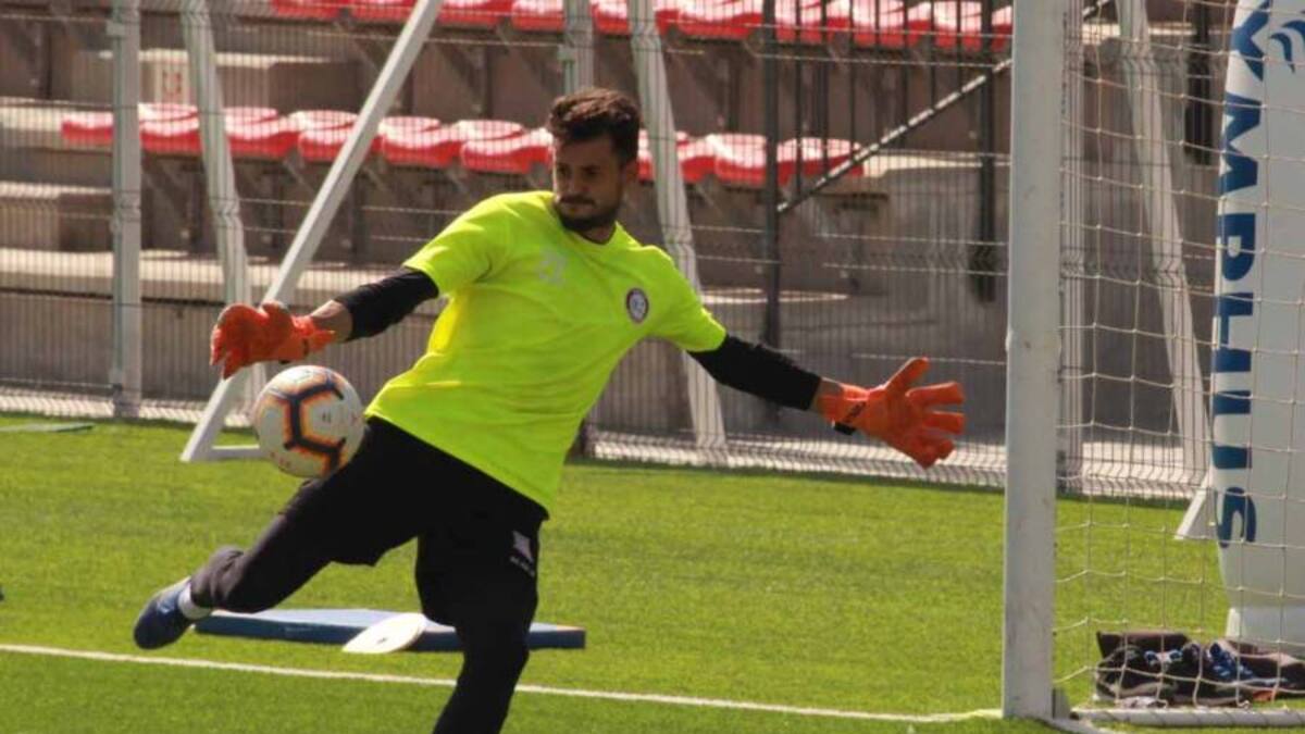 Alexis Martín Arias: "En Chile, me llama la atención el juego de Johnny Herrera"