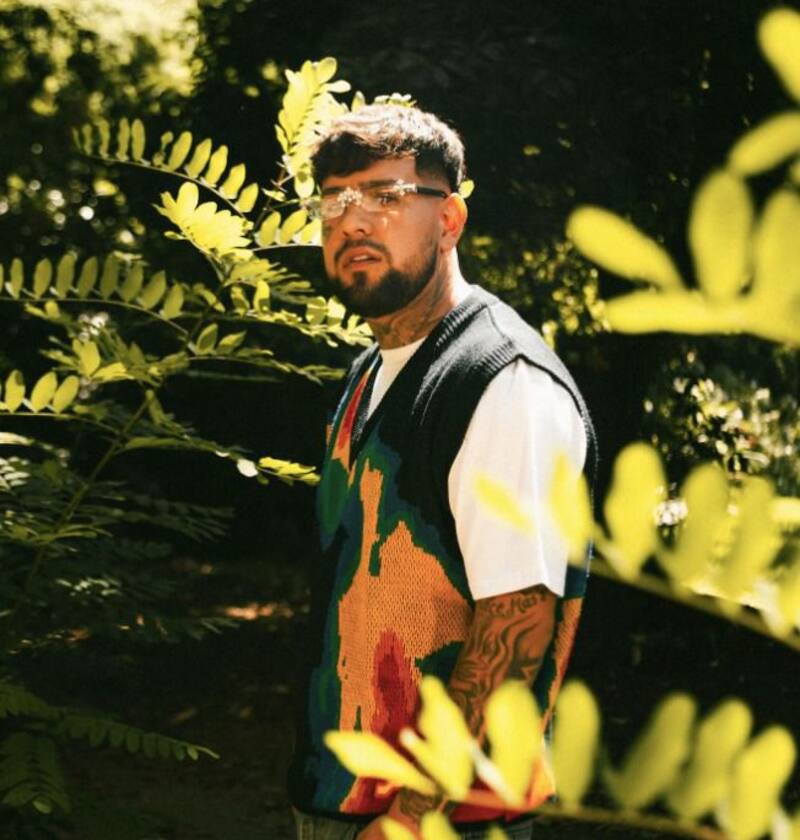 Julianno Sosa y su nuevo material discográfico.