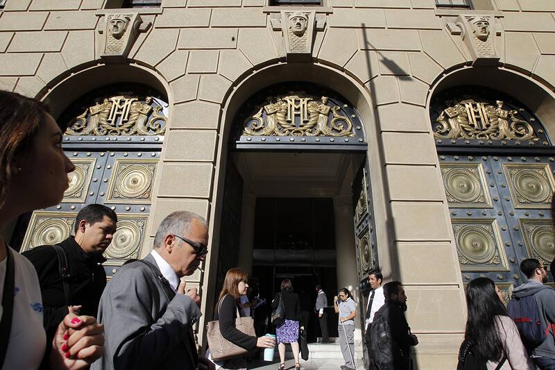La Defensoría del Contribuyente es administrada por el Ministerio de Hacienda. Créditos: ATON.