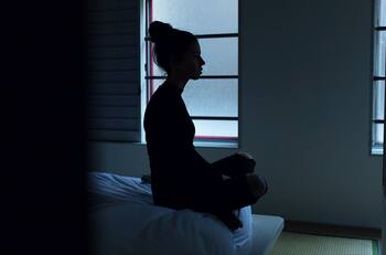 ¿Cómo afecta el sueño la pandemia del coronavirus y cómo prevenirlo?