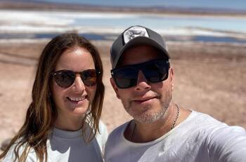 José Miguel Viñuela y Constanza Lira viven una especial luna de miel