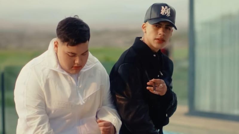 sacaron un tema con el que están llegando a la cima de las listas