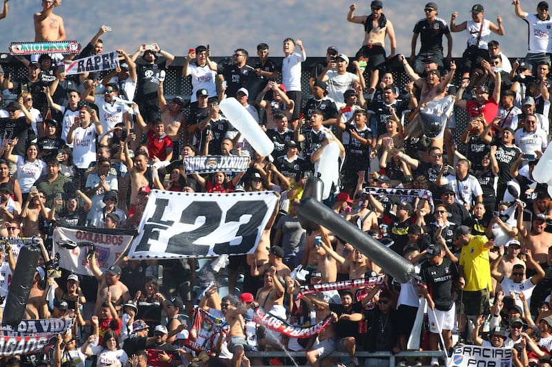 El Capo de Provincia aceptó socios y socias del Cacique en El Teniente. Foto: Agencia ATON.