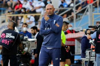 VIDEO | "Lo voy a denunciar": El descontrol a lo Jorge Valdivia de Cristian Paulucci en la derrota de la UC