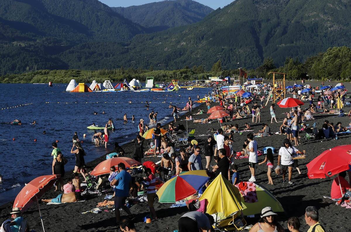Eclipse solar: Alcalde de Pucón insiste en llamado a no viajar al sur del país