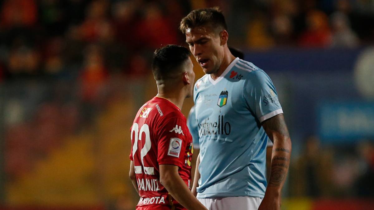 O'Higgins se prepara para un semestre sin pausa: "En Europa juegan miércoles y domingo, y siempre los mismos"