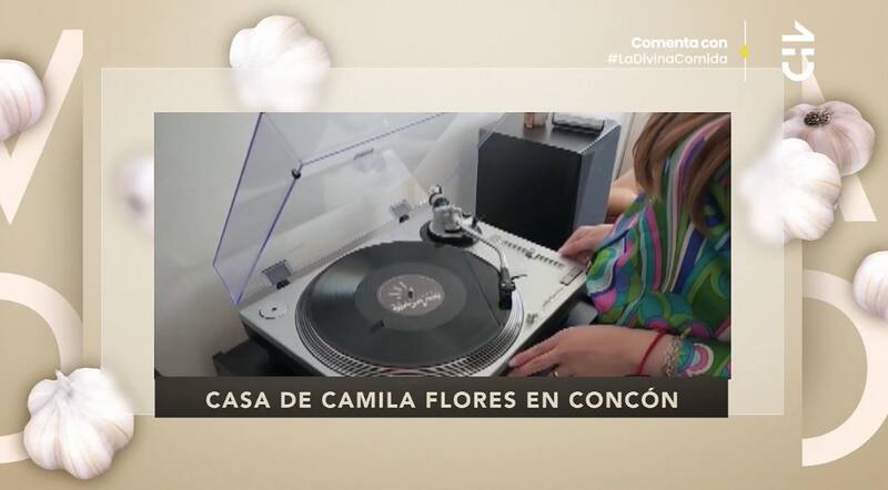 La tornamesa que tiene junto a su colección de vinilos / CHV