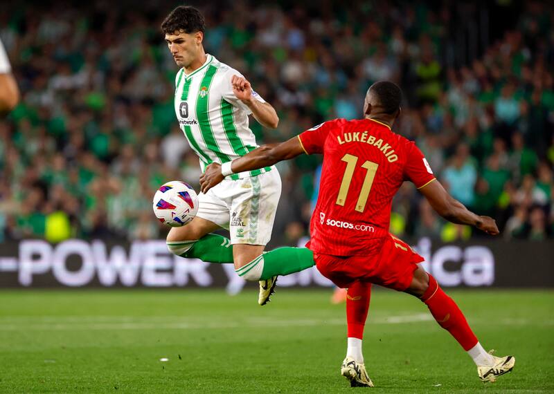 Johnny Cardoso ha sido de las figuras rescatables en la temporada del Real Betis. (Foto: EFE)