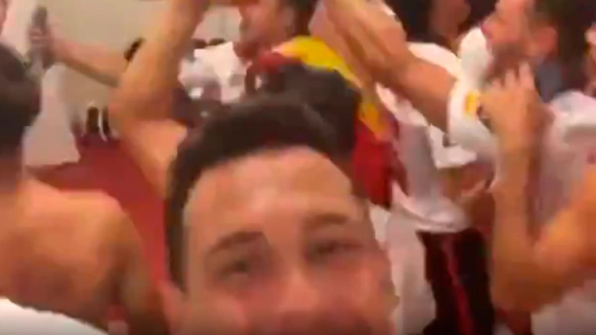 La desatada celebración del Sevilla tras proclamarse campeón de la Europa League