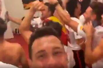 La desatada celebración del Sevilla tras proclamarse campeón de la Europa League