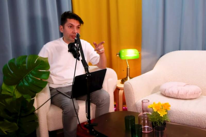 Fabrizio Copano revisa su rutina en el Festival de Viña 2023/ Youtube