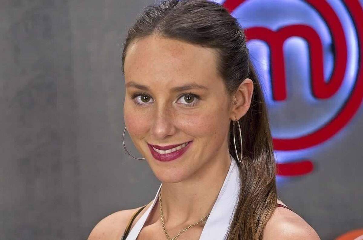 Camila Ruiz recuerda polémico episodio de "MasterChef" y las críticas que recibió tras pelar una palta: "Yo me río no más"