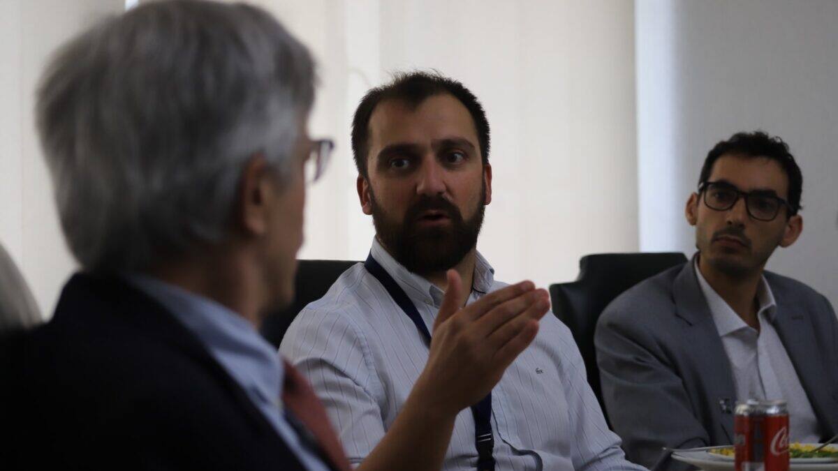 Secretario del Colegio Médico reaccionó a proyección de rebrote “catastrófico” del ministro Enrique Paris