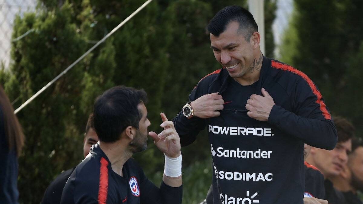 La grata noticia que recibió Gary Medel y gracias a un miembro de su familia