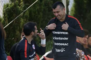 La grata noticia que recibió Gary Medel y gracias a un miembro de su familia