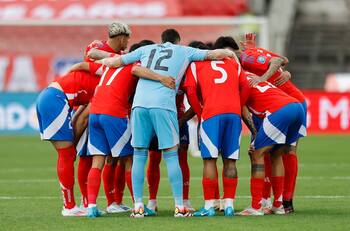 Esperanza de gol: Los dos 9 que pelean un cupo como titular en Chile ante Perú