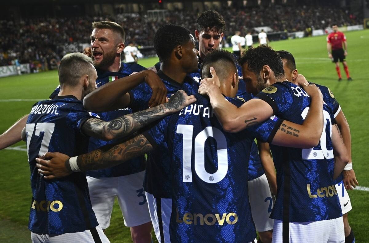 El Inter de Milán vuelve a la cima de la Serie A con gol de Alexis Sánchez y le mete presión al Milan