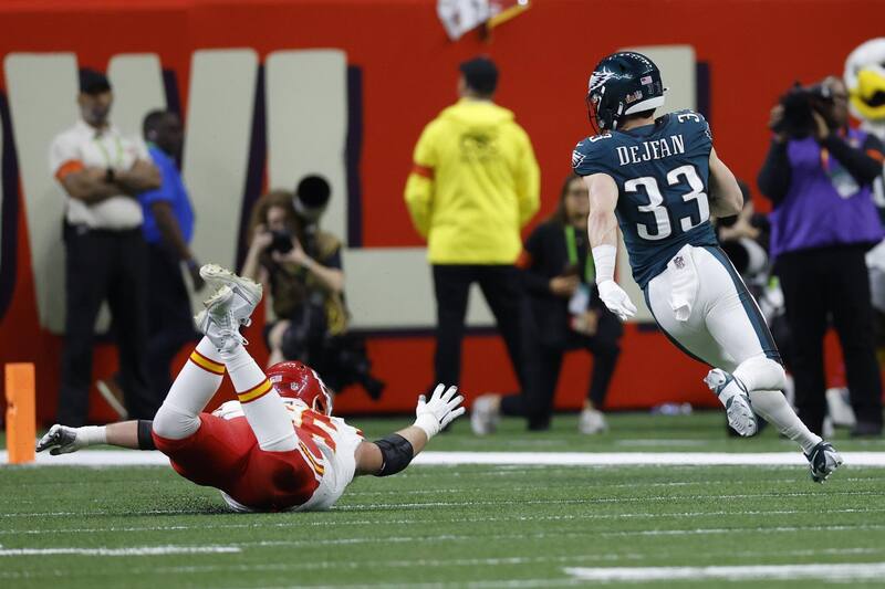 Philadelphia Eagles vence a Kansas City Chiefs.