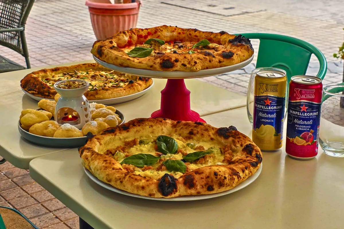 El rincón italiano perfecto para visitar en otoño y en compañía. Foto: 400 Pizzería.