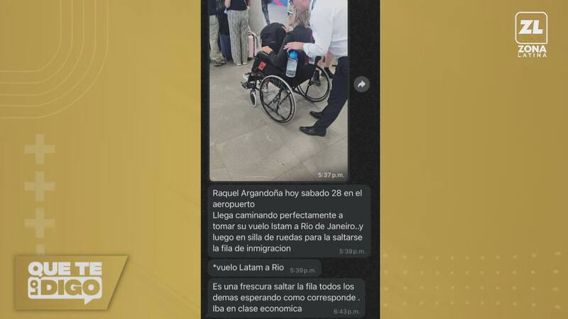 habría sido vista en el Aeropuerto de Santiago en silla de ruedas