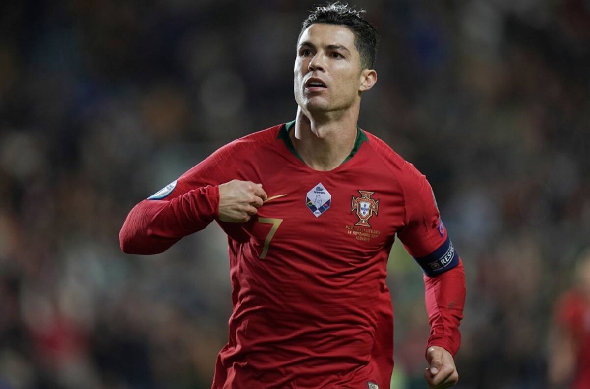 ¡Que crack! El impresionante golazo de Cristiano Ronaldo ante Lituania