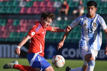 Brilló en el Sudamericano y “bailó” a Argentina: la nueva joya de Colo Colo que podría dar el salto