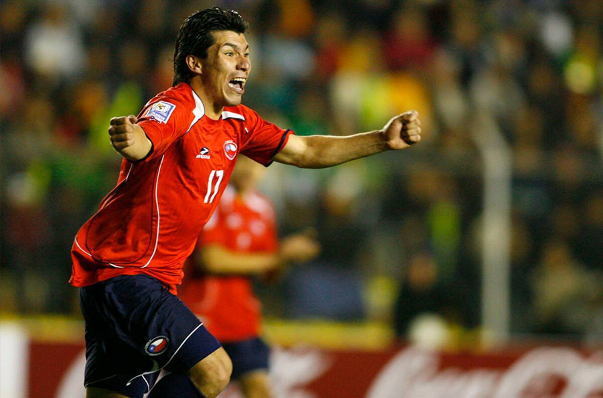 Gary a la altura: A 12 años del debut goleador de Gary Medel en la Selección