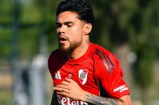 Cortado y sin ofertas: el complejo panorama de Paulo Díaz en River Plate