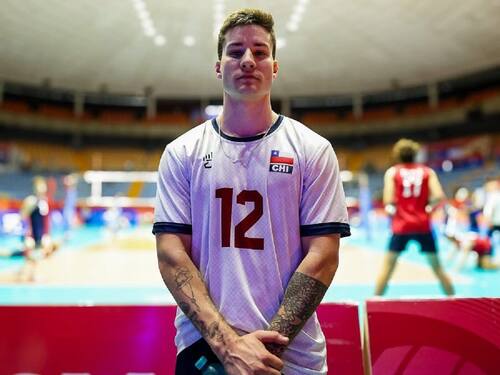, jugador de la Selección Chilena de Voleibol. Foto: Instagram