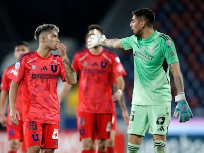 “Impresentable”: el jugador de la U que colmó la paciencia de los hinchas frente a Guaraní
