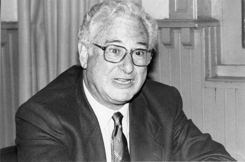 El exministro falleció este jueves a los 97 años.