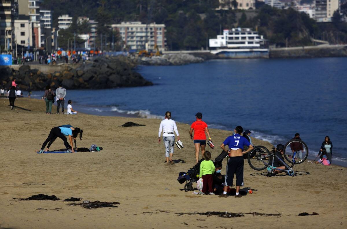 Cierre de playas en la región de Valparaíso: Seremi alerta por presencia de Fragata Portuguesa