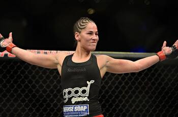 Jessica Eye: La peladora de UFC que casi pierde la vida y que hoy busca su revancha