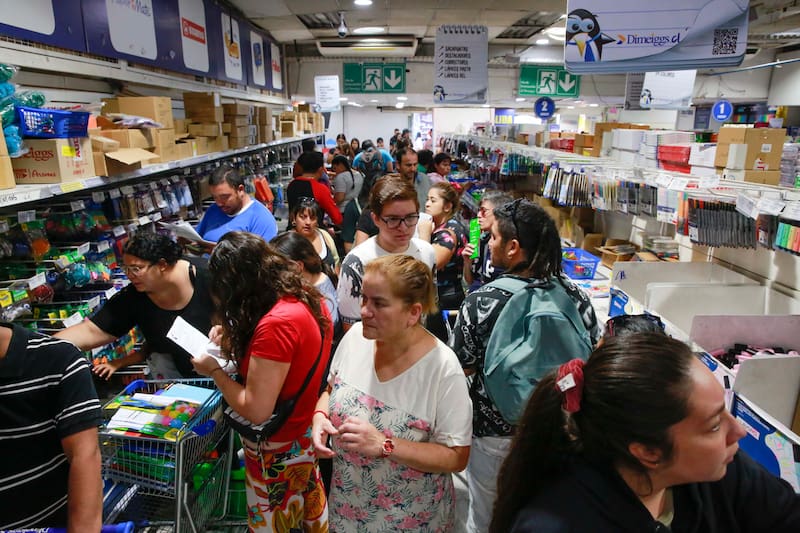 Conoce los grandes descuentos que tienen las grandes tiendas. Créditos: ATON.