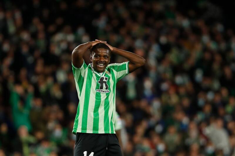 William Carvalho será baja por toda la temporada.