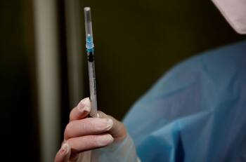 Revelaron por error en Twitter los precios de las vacunas contra el Covid 19