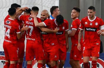 Unión La Calera tiene nuevo fichaje: se reforzará con defensor que tuvo un complejo paso por la U