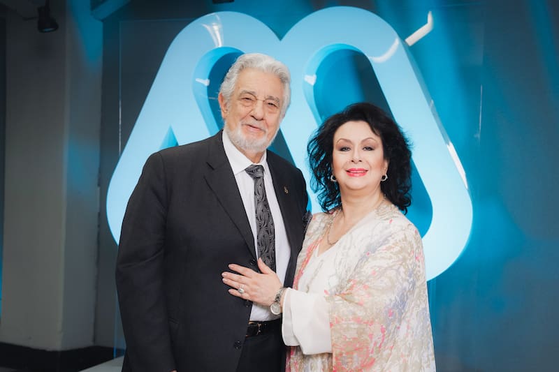 Los cantantes entregaron detalles de lo que será el concierto en Meganoticias. Créditos: Mega.