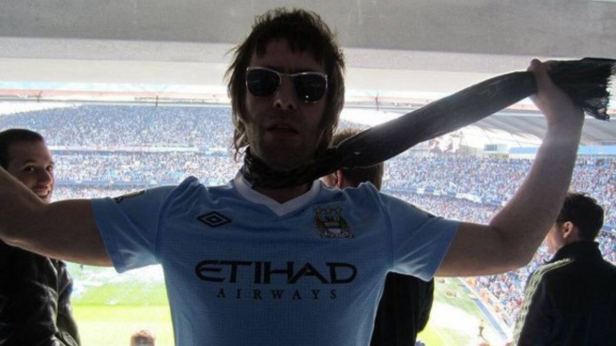 Liam Gallagher se lanzó con todo contra la UEFA por castigo a Manchester City