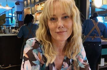 "La fiesta atrasada": Soledad Bacarreza bailó y celebró junto a su hija su egreso de cuarto medio