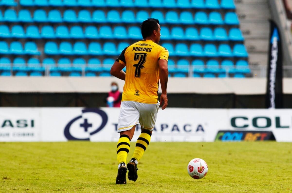 Esteban Paredes no se cansa y se acerca a un nuevo e inédito récord en su carrera