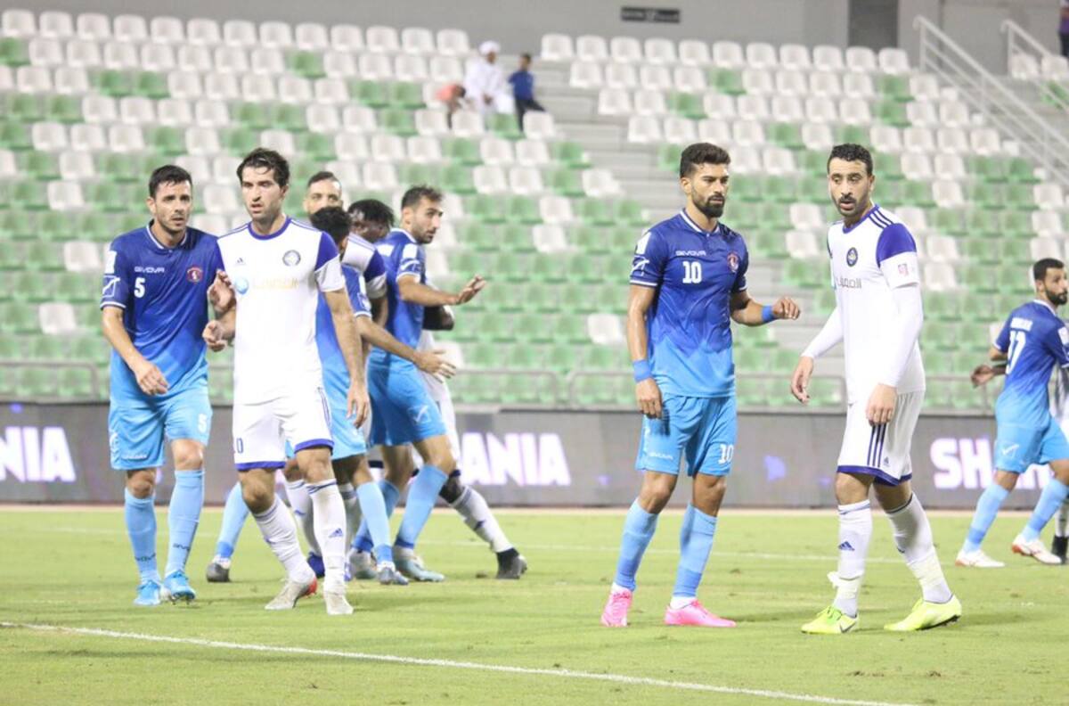 La asombrosa jugada en que la pelota dio tres veces en el palo y no ingresó