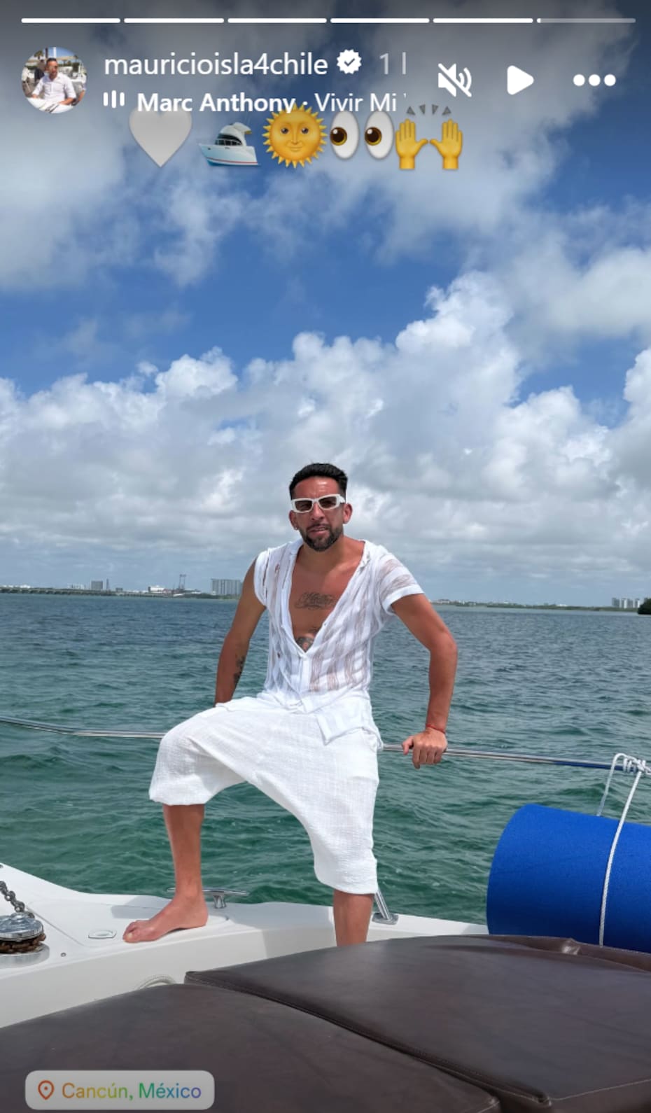 El Huaso disfruta en las costas mexicanas.