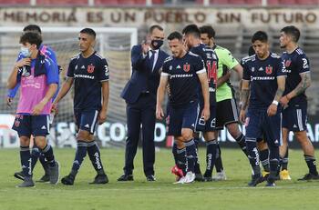 Quieren renovarse: Los dos nombres que suenan en la U para reemplazar a Rodríguez y Beausejour