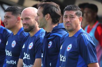 ¿Terminó costando la eliminación de Chile? El titubeo de Nicolás Córdova en el Mundial Sub 17